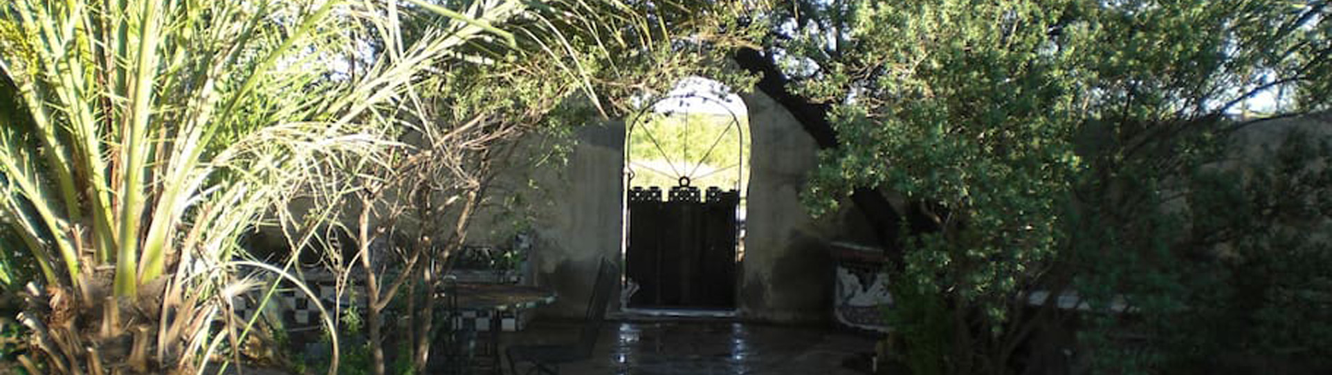 image of the patio and metal gate